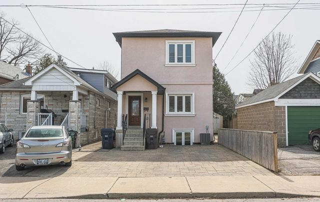 1 Crewe Ave, House detached with 3 bedrooms, 4 bathrooms and 2 parking in Toronto ON | Image 1
