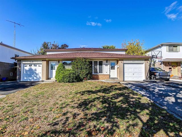 597 Tedwyn Dr, House semidetached with 3 bedrooms, 3 bathrooms and 3 parking in Mississauga ON | Image 1