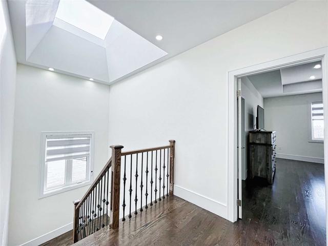 62 Glenhaven St, House detached with 4 bedrooms, 5 bathrooms and 4 parking in Toronto ON | Image 16