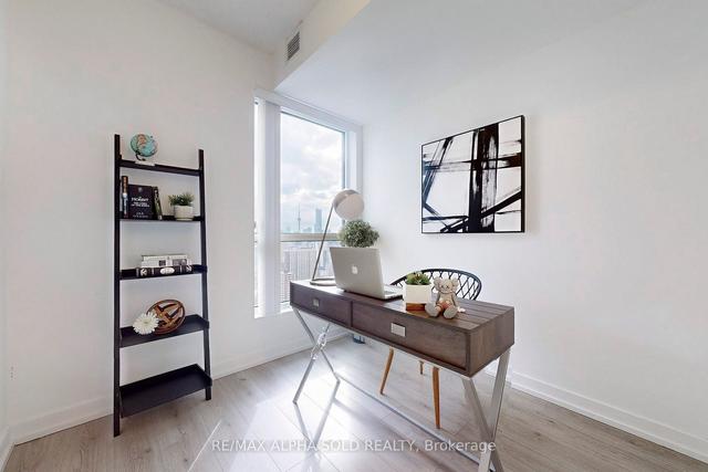 3201 - 395 Bloor St E, Condo with 1 bedrooms, 1 bathrooms and 0 parking in Toronto ON | Image 2