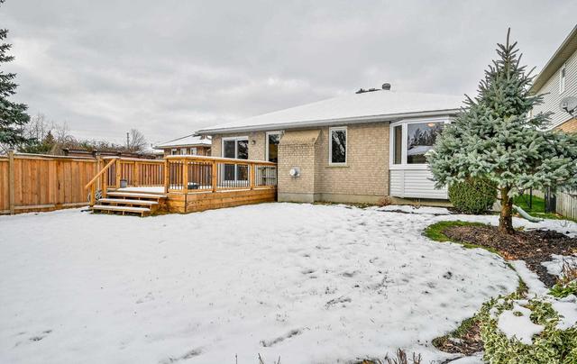 13 Wabbokish Crt, House detached with 2 bedrooms, 2 bathrooms and 4 parking in Clarington ON | Image 21
