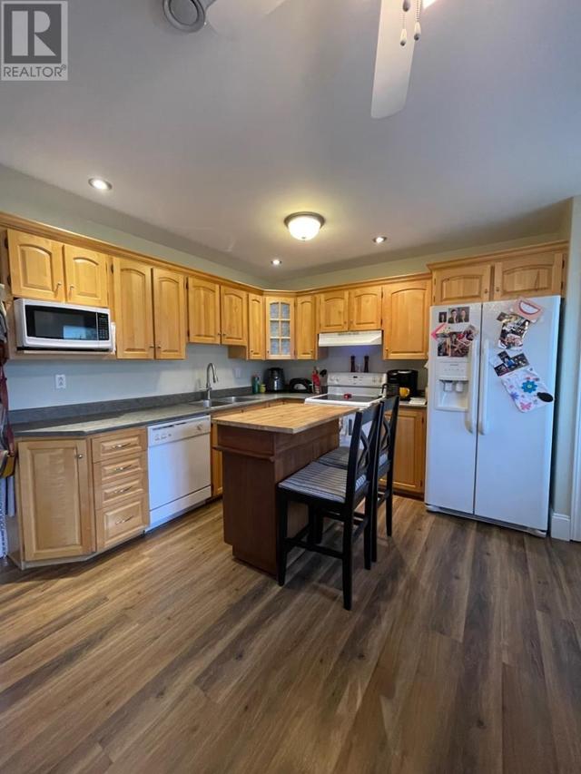 2 Ingerman Street, House detached with 3 bedrooms, 1 bathrooms and null parking in Mount Pearl NL | Image 10