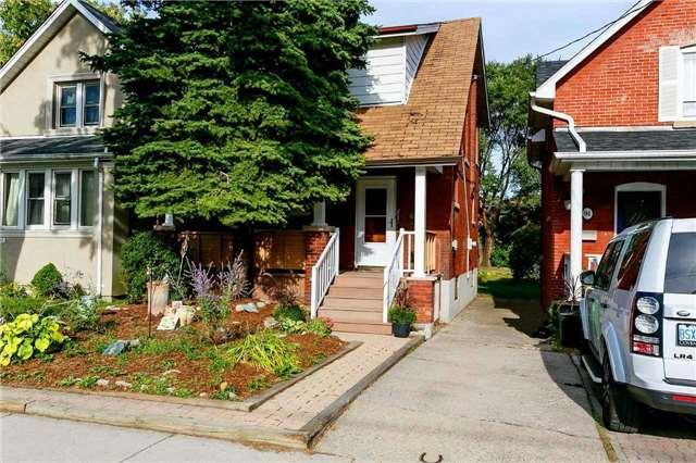 93 Seventh St, House detached with 4 bedrooms, 2 bathrooms and 1 parking in Toronto ON | Image 1
