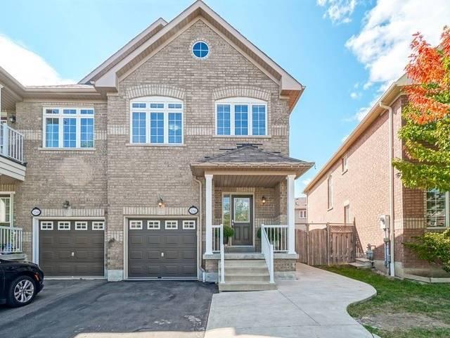 5250 Palmetto Pl, House semidetached with 3 bedrooms, 4 bathrooms and 4 parking in Mississauga ON | Image 1