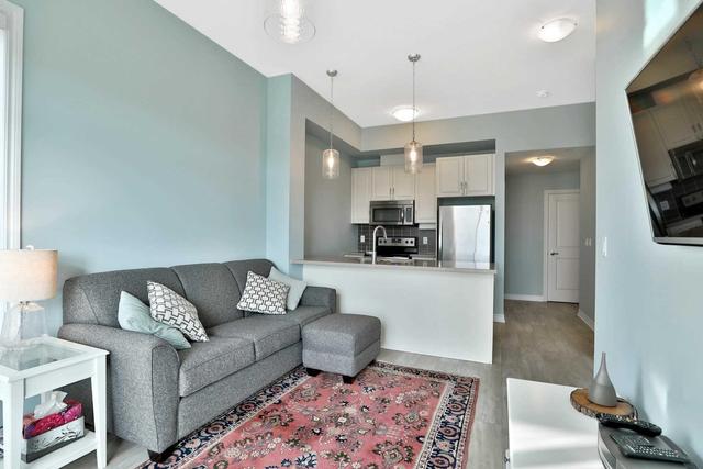 423 - 35 Southshore Cres, Condo with 2 bedrooms, 1 bathrooms and 1 parking in Hamilton ON | Image 9