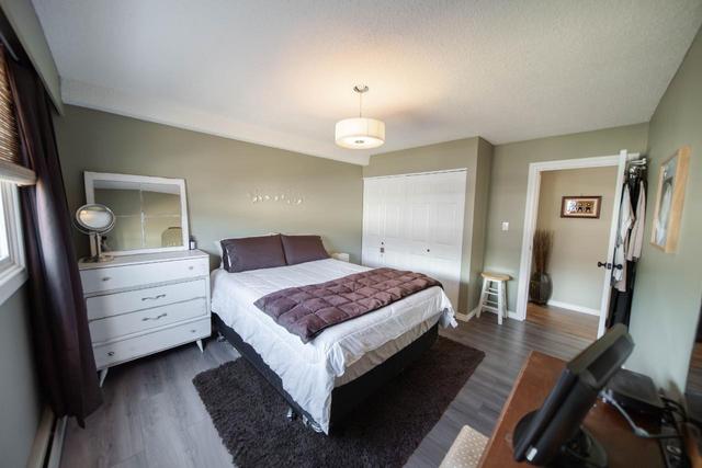 201 - 51 Ridgemont Drive, Condo with 2 bedrooms, 1 bathrooms and null parking in Fernie BC | Image 9