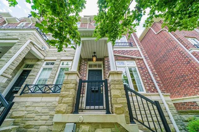 Th63 - 113 The Queensway, Townhouse with 3 bedrooms, 3 bathrooms and 1 parking in Toronto ON | Image 1