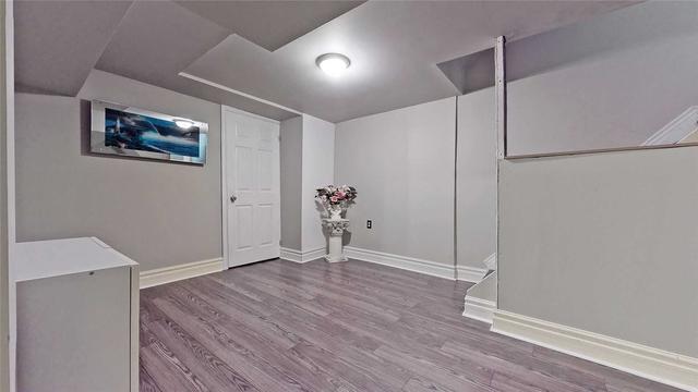 123 Granada Cres, House detached with 3 bedrooms, 4 bathrooms and 5 parking in Toronto ON | Image 19