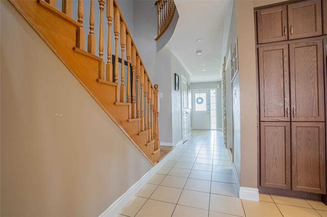 3217 Neyagawa Blvd, House attached with 3 bedrooms, 3 bathrooms and 2 parking in Oakville ON | Image 20