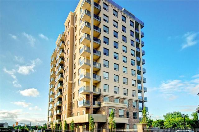 802 - 223 Erb Street W, House attached with 2 bedrooms, 2 bathrooms and 2 parking in Waterloo ON | Image 2