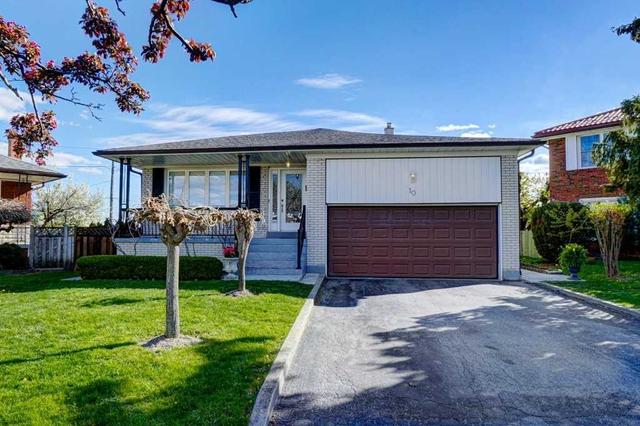 10 Ullswater Crt, House detached with 3 bedrooms, 3 bathrooms and 4 parking in Toronto ON | Image 1