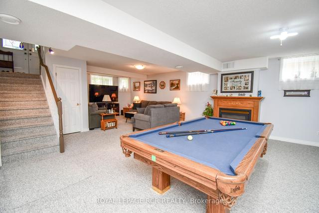 30 Marsellus Dr, House detached with 3 bedrooms, 2 bathrooms and 4 parking in Barrie ON | Image 13