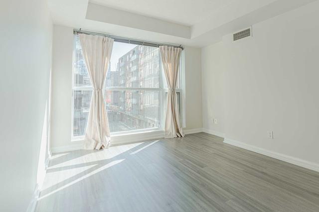 416 - 18 Beverley St, Condo with 1 bedrooms, 2 bathrooms and 1 parking in Toronto ON | Image 5