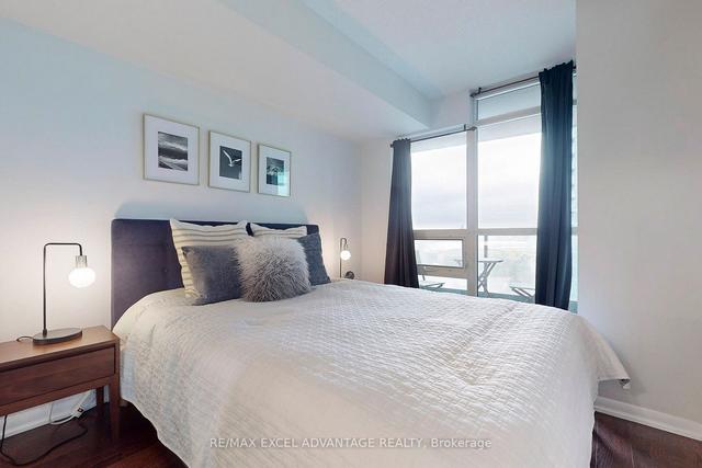 1608 - 215 Fort York Blvd, Condo with 1 bedrooms, 1 bathrooms and 1 parking in Toronto ON | Image 9