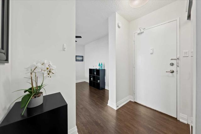 1703 - 1338 York Mills Rd, Condo with 2 bedrooms, 1 bathrooms and 1 parking in Toronto ON | Image 25