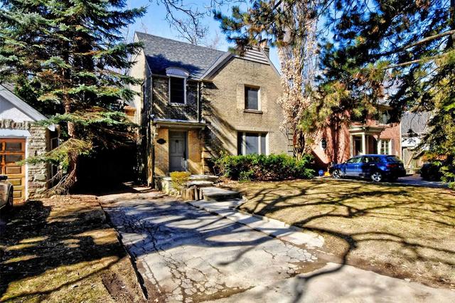 49 Kimbark Blvd, House detached with 4 bedrooms, 4 bathrooms and 4 parking in Toronto ON | Image 1