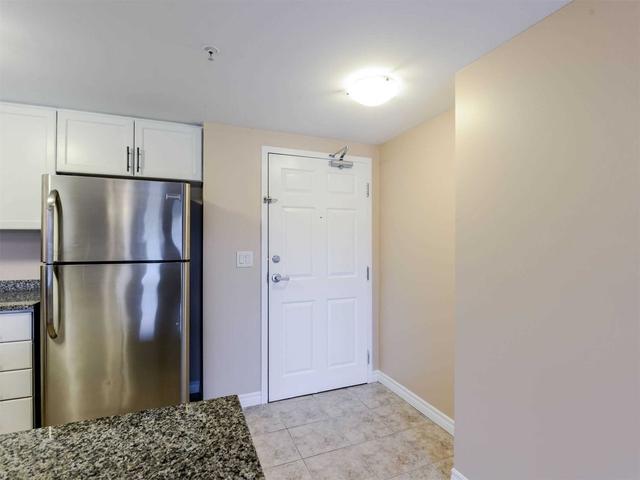 403 - 45 Kingsbury Sq, Condo with 2 bedrooms, 1 bathrooms and 1 parking in Guelph ON | Image 34