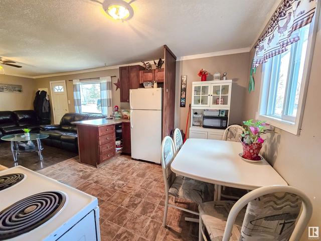 4925 46 St, House detached with 3 bedrooms, 1 bathrooms and null parking in Drayton Valley AB | Image 21