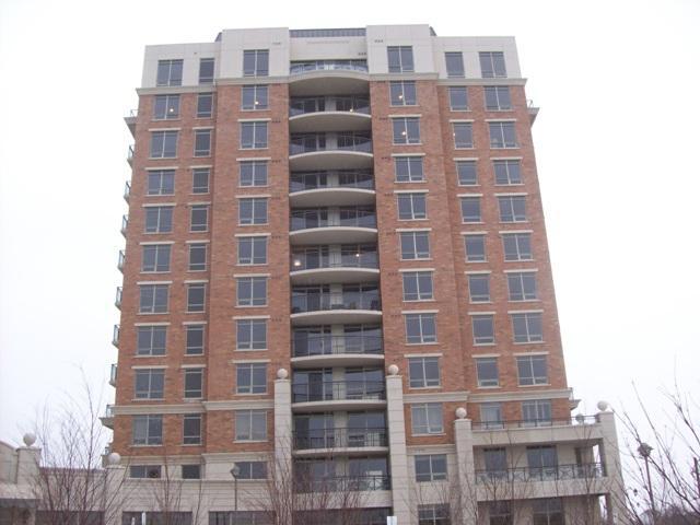 906 - 2379 Central Park Dr, Condo with 1 bedrooms, 1 bathrooms and null parking in Oakville ON | Image 1