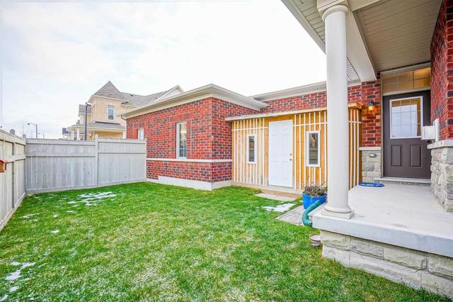 165 Harbord St, House attached with 4 bedrooms, 3 bathrooms and 3 parking in Markham ON | Image 15