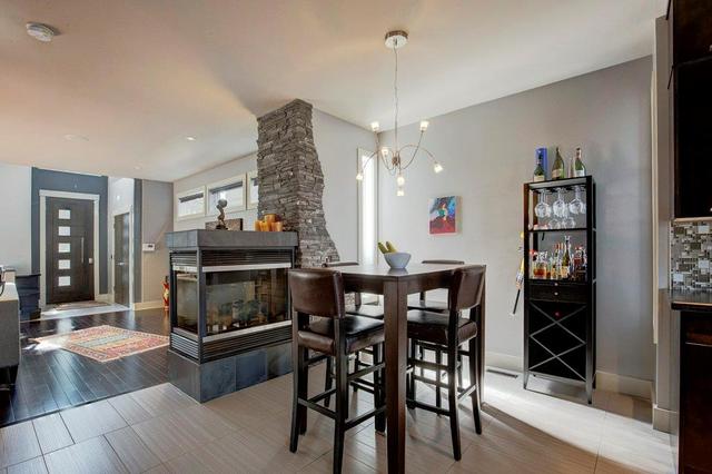 2430 31 Avenue Sw, Home with 3 bedrooms, 2 bathrooms and 2 parking in Calgary AB | Image 5