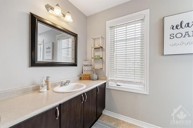 347 Summer Sky Street, Townhouse with 3 bedrooms, 3 bathrooms and 3 parking in Ottawa ON | Image 20