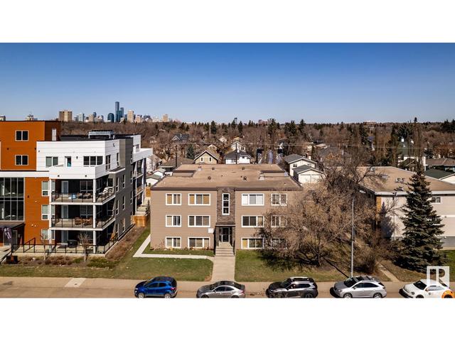 1 - 9650 82 Av Nw, Condo with 2 bedrooms, 1 bathrooms and 1 parking in Edmonton AB | Image 2