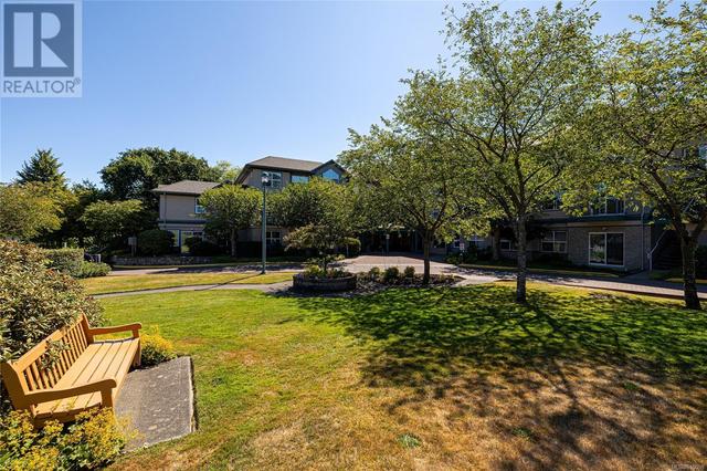 203 - 1485 Garnet Rd, Condo with 2 bedrooms, 2 bathrooms and null parking in Saanich BC | Image 27