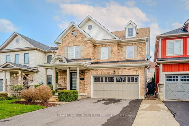 15 Fiddlehead Cres, House detached with 4 bedrooms, 3 bathrooms and 6 parking in Hamilton ON | Image 34