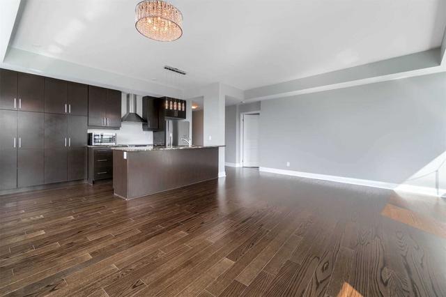 614 - 1 Hurontario St, Condo with 2 bedrooms, 3 bathrooms and 1 parking in Mississauga ON | Image 2