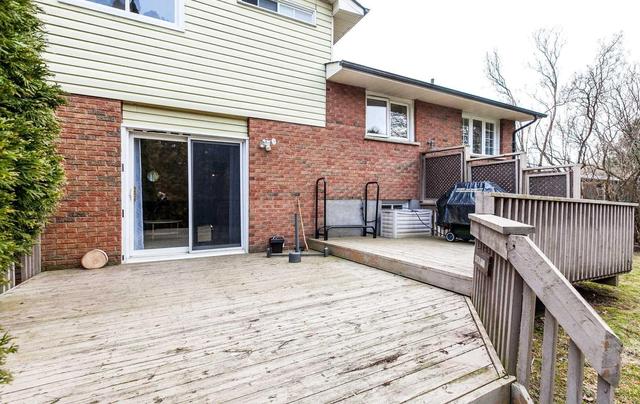 886 Queensdale Ave, House detached with 3 bedrooms, 2 bathrooms and 6 parking in Oshawa ON | Image 28