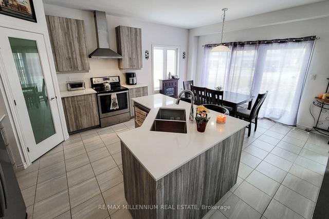 44 Whitton Dr, House detached with 4 bedrooms, 4 bathrooms and 4 parking in Brantford ON | Image 10