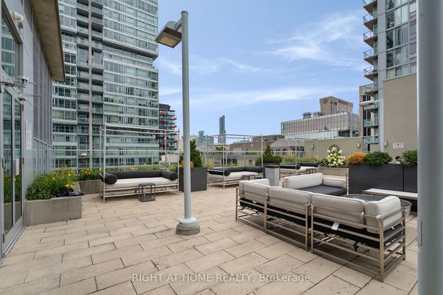 uph03 - 21 Nelson St, Condo with 1 bedrooms, 2 bathrooms and 2 parking in Toronto ON | Image 28