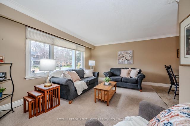 62 Clive Ave, House detached with 2 bedrooms, 2 bathrooms and 6 parking in Guelph ON | Image 36