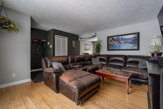 1049 Barnardo Ave, House detached with 3 bedrooms, 2 bathrooms and 8 parking in Peterborough ON | Image 34