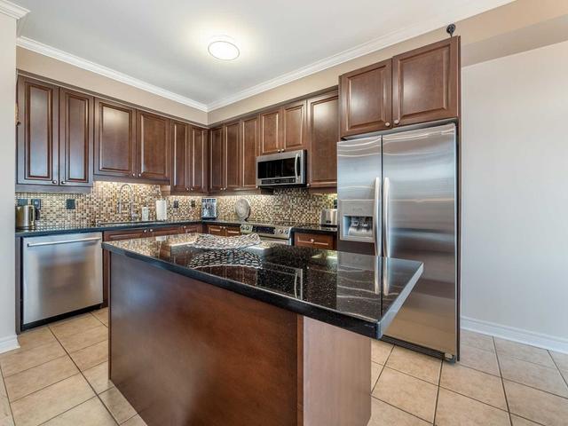 122 Vittorio De Luca Dr, House attached with 3 bedrooms, 3 bathrooms and 2 parking in Vaughan ON | Image 34