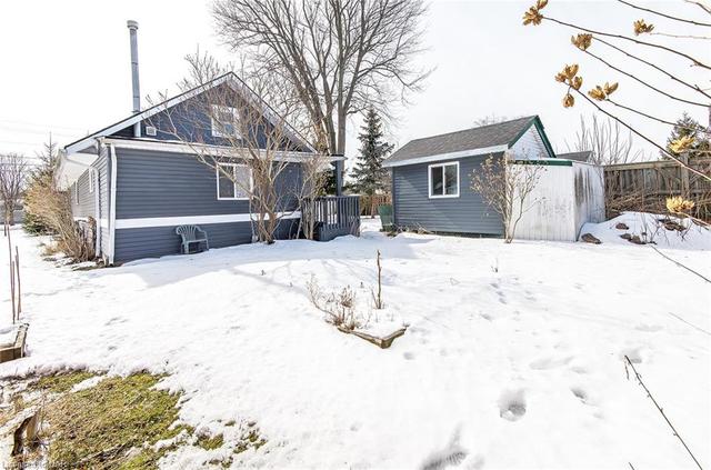 3732 Concord Avenue, House detached with 2 bedrooms, 2 bathrooms and 4 parking in Fort Erie ON | Image 6