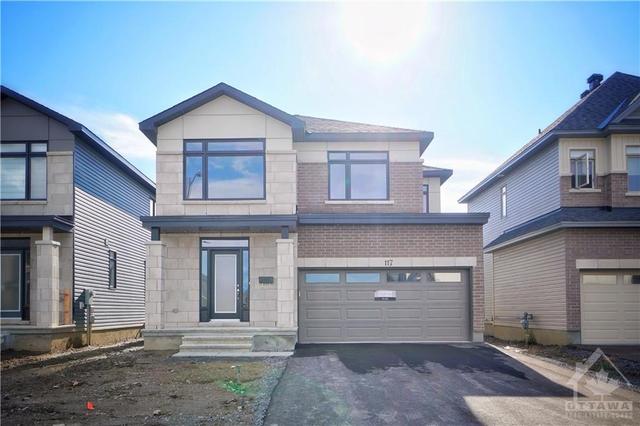117 Heirloom Street, House detached with 4 bedrooms, 3 bathrooms and 4 parking in Ottawa ON | Image 1