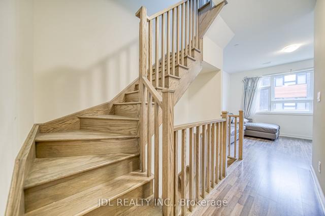 118, - 370d Red Maple Rd, Townhouse with 3 bedrooms, 3 bathrooms and 2 parking in Richmond Hill ON | Image 8