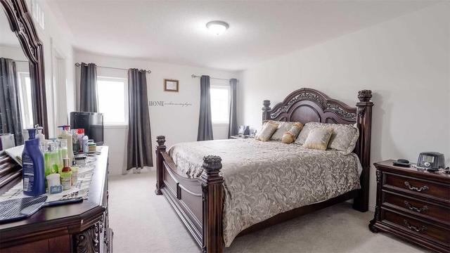 2 Beachgrove Cres, House detached with 4 bedrooms, 3 bathrooms and 2 parking in Whitby ON | Image 13