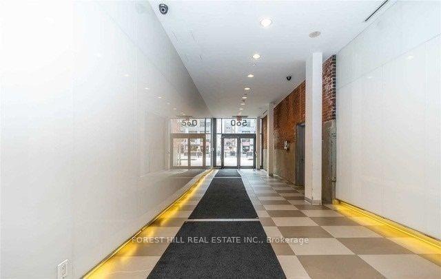 813 - 560 King St W, Condo with 1 bedrooms, 1 bathrooms and 1 parking in Toronto ON | Image 11