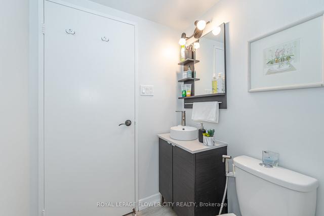 616 - 2929 Aquitaine Ave, Condo with 2 bedrooms, 1 bathrooms and 1 parking in Mississauga ON | Image 9