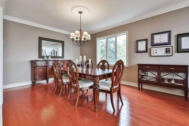 143 Weaver Crt, House detached with 5 bedrooms, 5 bathrooms and 10 parking in Vaughan ON | Image 5