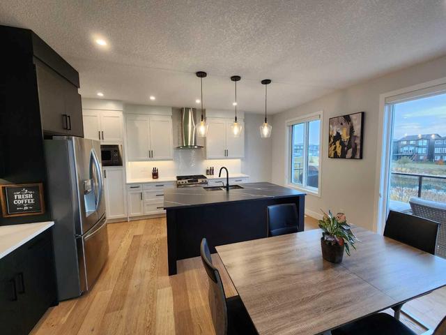 6444 King Wynd Sw, House detached with 3 bedrooms, 2 bathrooms and 4 parking in Edmonton AB | Image 9