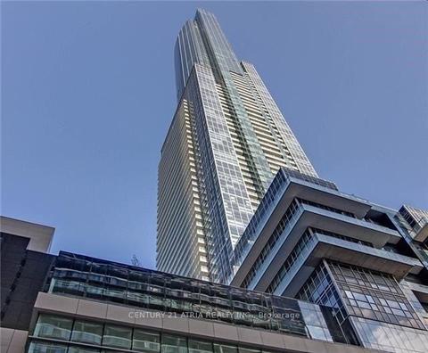 3504 - 386 Yonge St, Condo with 2 bedrooms, 2 bathrooms and 1 parking in Toronto ON | Card Image
