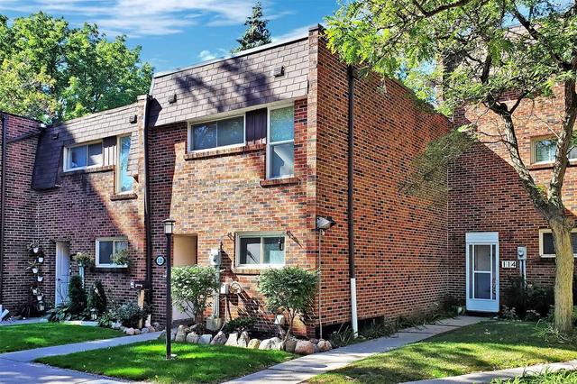 112 Wales Ave, Townhouse with 3 bedrooms, 1 bathrooms and 1 parking in Markham ON | Image 1