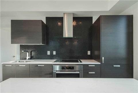 1507 - 11 Bogert Ave, Condo with 2 bedrooms, 2 bathrooms and 1 parking in Toronto ON | Image 3