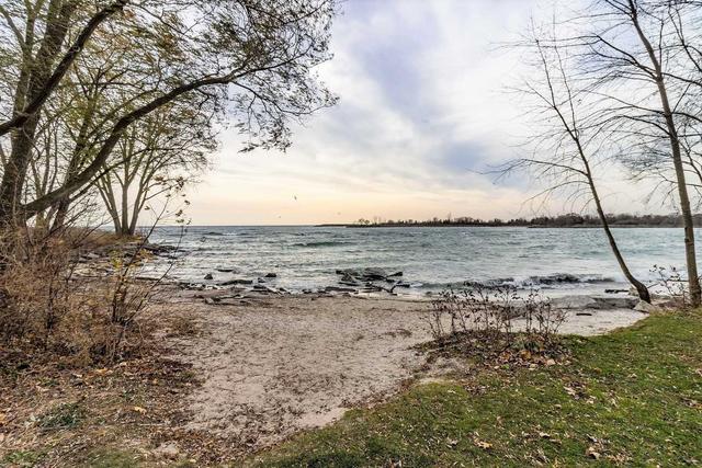 165 Lake Shore Dr, House detached with 3 bedrooms, 3 bathrooms and 2 parking in Toronto ON | Image 30