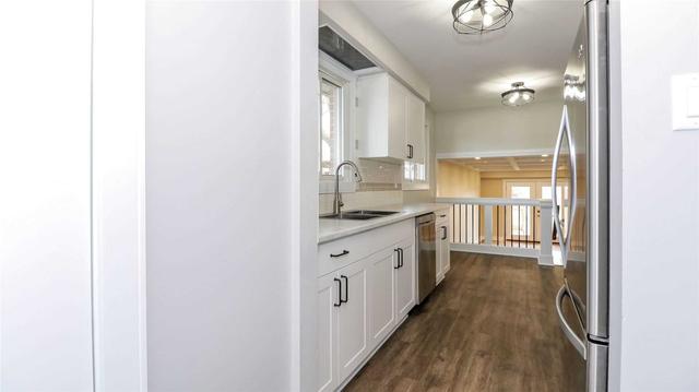 31 Jeffrey St, House detached with 3 bedrooms, 2 bathrooms and 3 parking in Barrie ON | Image 37