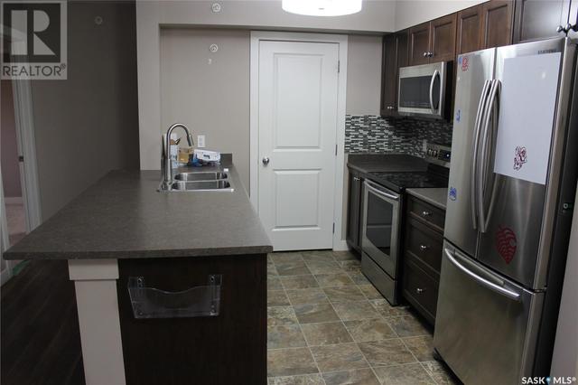 406 - 304 Petterson Drive, Condo with 2 bedrooms, 2 bathrooms and null parking in Estevan SK | Image 4